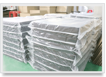 新宝GG触摸屏厂家包装流程①